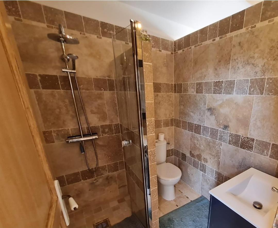 Adorable Maison Independante 30M2 Avec Piscine En Saison Cabris Eksteriør billede